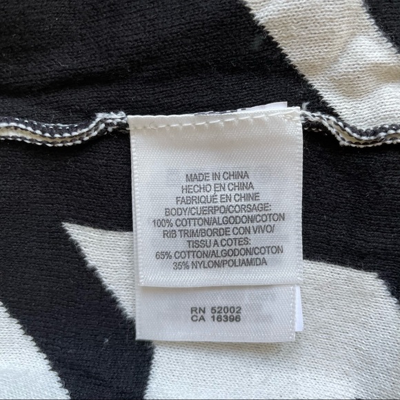 Liz Claiborne Black/White Houndstooth Cardigan - Picture 6 of 7